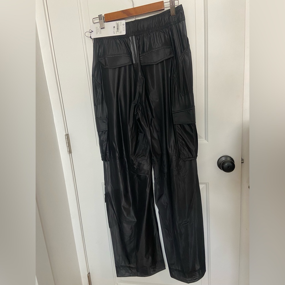 ALO Yoga Black Sheer Wide Leg Pants - Picture 9 of 10
